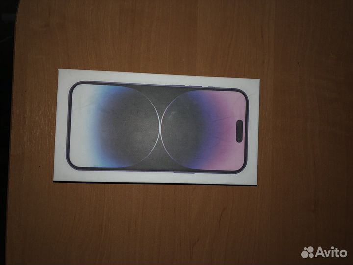 Apple коробка от 14 pro
