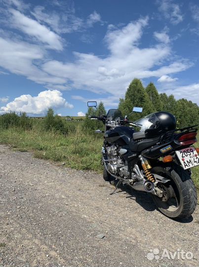 Мотоцикл Yamaha XJR 1300 г.в. 2002