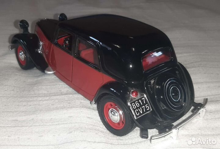 Модель Citroen 15 cv 1/24