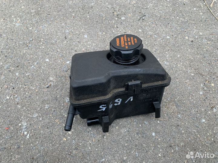 Volvo xc90 бачок гур