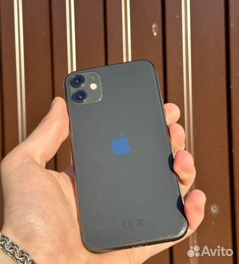 iPhone 11, 128 ГБ