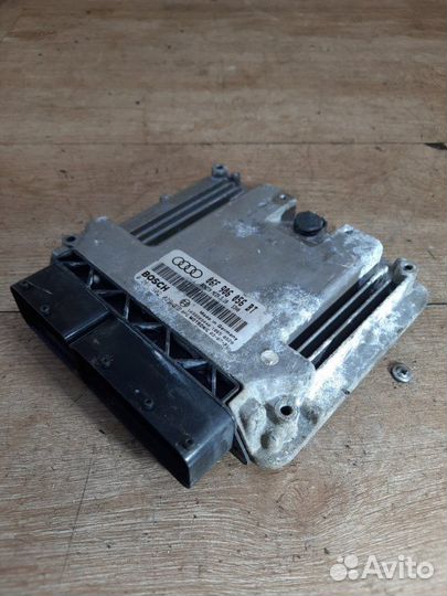Блок управления двигателем Audi A3 хетчбэк 3дв