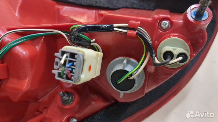 Фонарь (задний) правый Toyota RAV 4, 2010