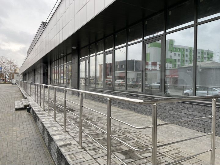 Первая линия на Писарева, 96 м²