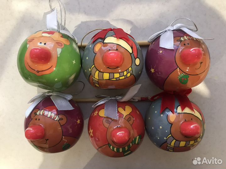 Новогодние игрушки