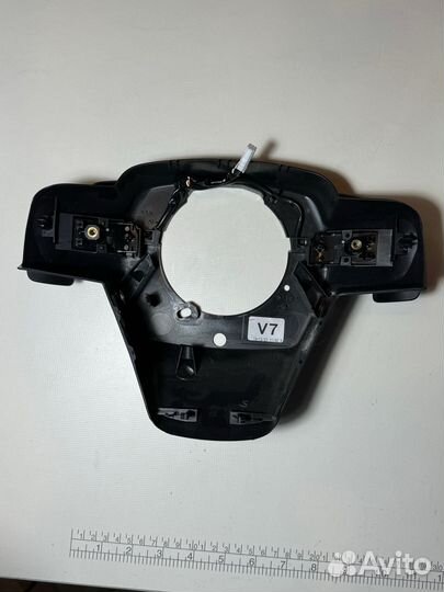 Подрулевые лепестки Camry