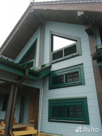 Защитные ставни-жалюзи алюминиевые