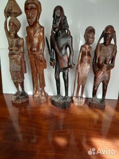 Статуэтки африканские из дерева