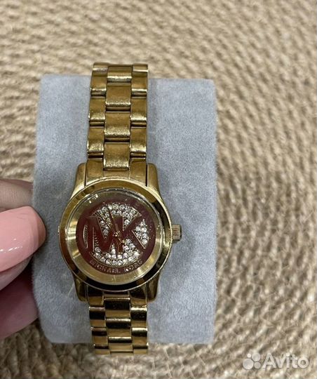 Часы с браслетом Michael kors оригинал