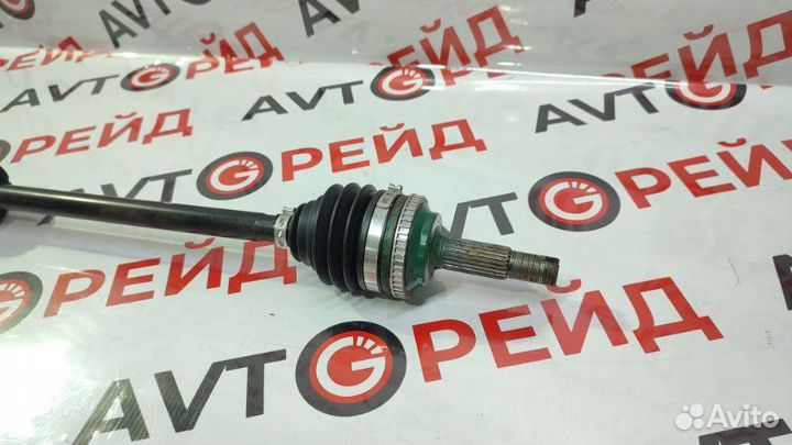 Привод передний правый Toyota Vitz SCP10 1SZ