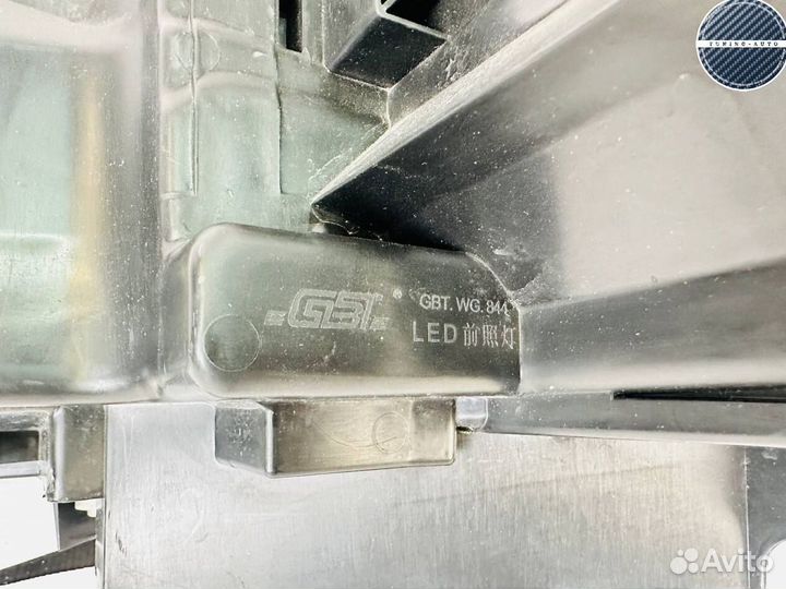 Фара LED для Lexus LX570 / LX450