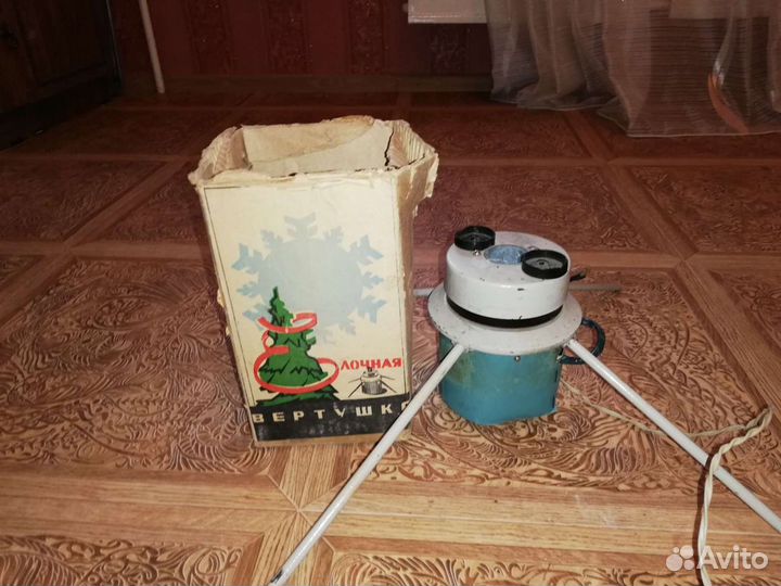 Вертушку елочную