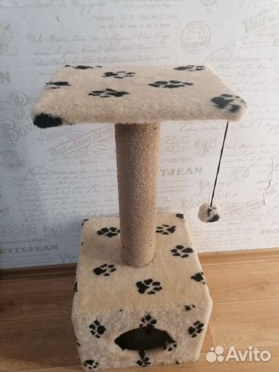 Домик для кошки с когтеточкой