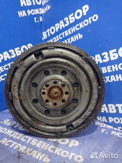 Маховик Audi A6C5 седан AFB 1999