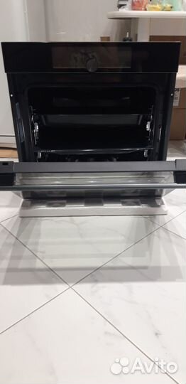 Духовка электрическая встраиваемая новая