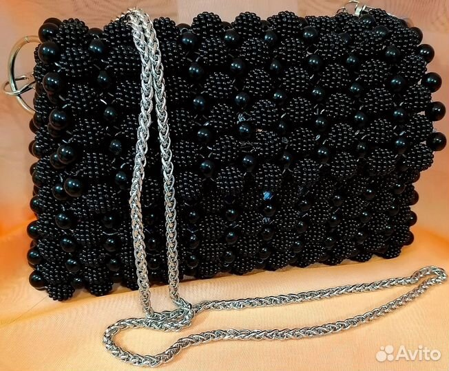 Сумка из бусин ручной работы