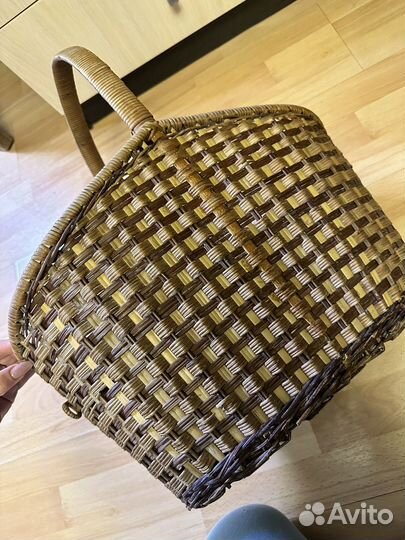 Корзинка плетеная