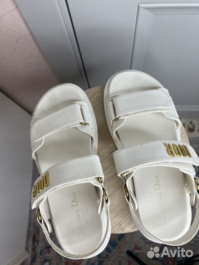 Сандалии Dior