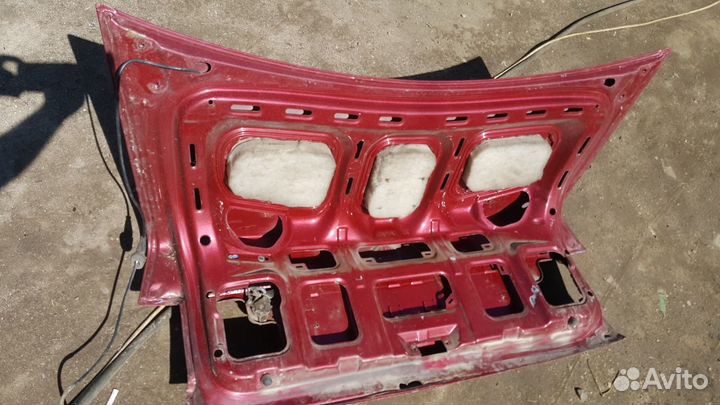 Крышка багажника volkswagen vento венто фольксваге