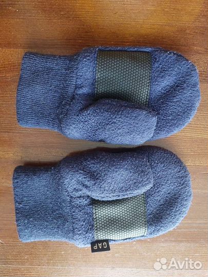 Шапка, шлем, варежки пакетом на 1-2 года