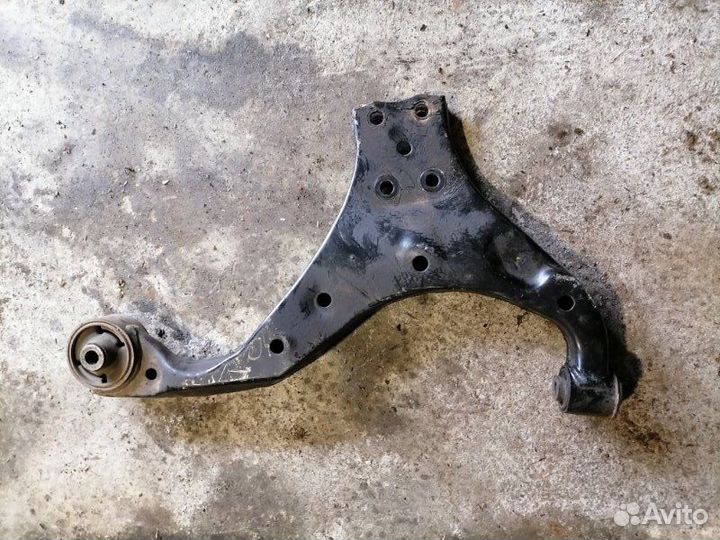 Рычаг нижний передний левый Hyundai Tucson JM 2.0