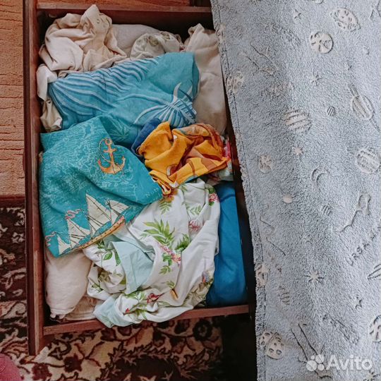 Кровать двуспальная из массива дерева бу