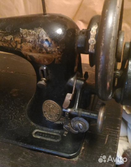 Продам ручную швейную машинку singer б/у