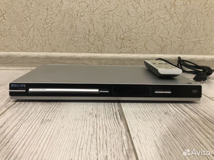 DVD плеер Philips DVP3126X/51