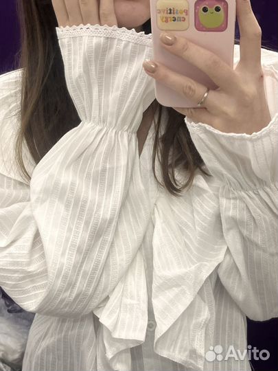 Блузка с воланами праздничная