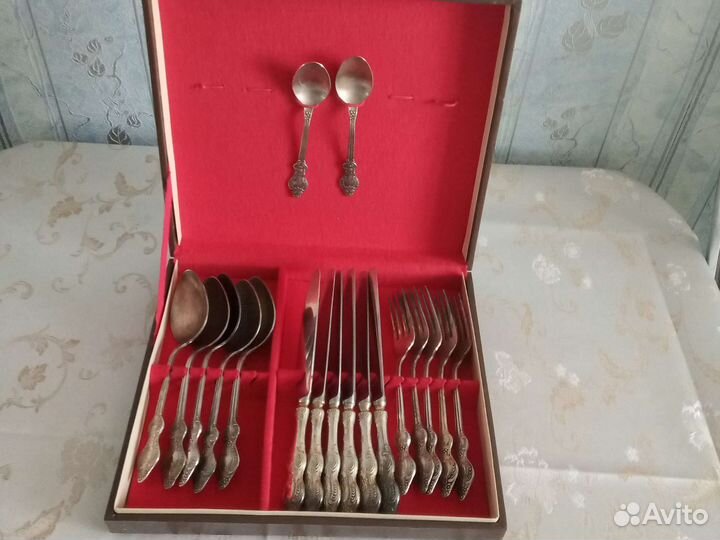 Набор мельхиоровых приборов