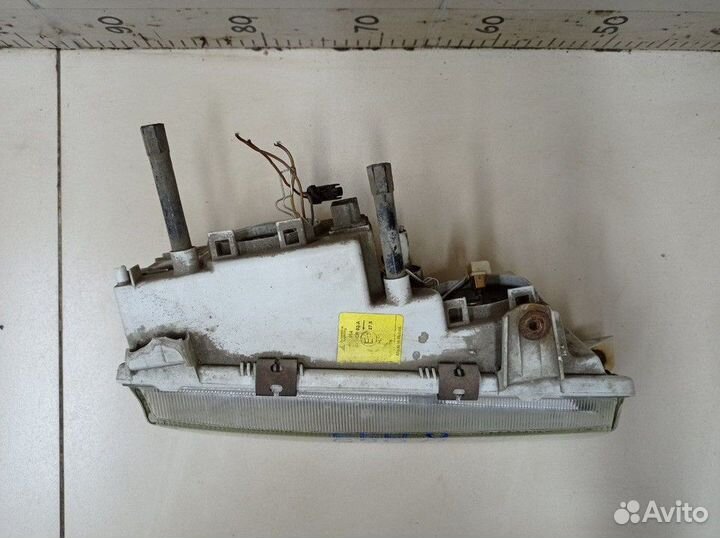 Фара передняя правая LADA 2110