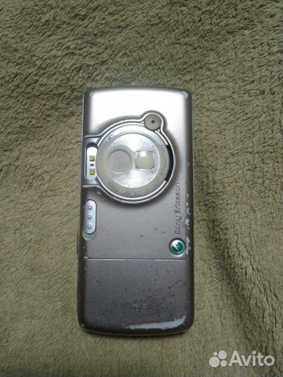 Sony Ericsson W700i