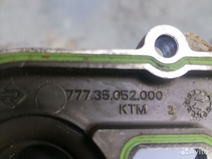 Крышка помпы ktm 77735052000