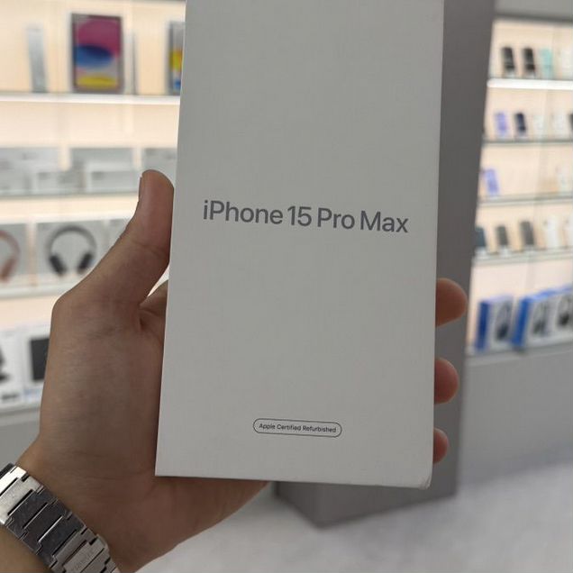 iPhone 15 Pro Max, 512 ГБ, SIM + eSIM