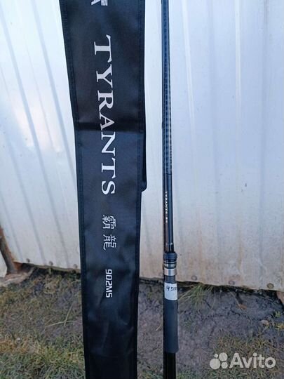 Несколько спиннингов