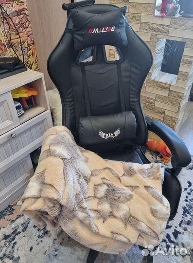 Компьютерное кресло Boss с функцией массажа