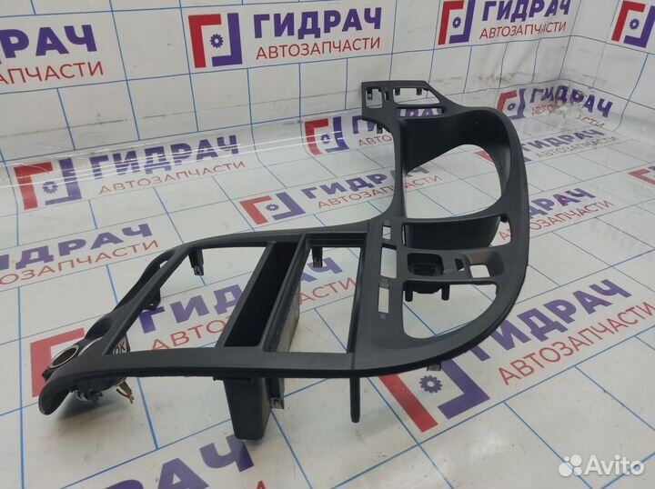 Накладка панели приборов Hyundai Elantra (XD) 8474