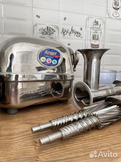 Соковыжималка Angel juicer 5500