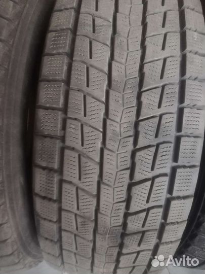 Dunlop Winter Maxx SJ8 245/60 R18 105R