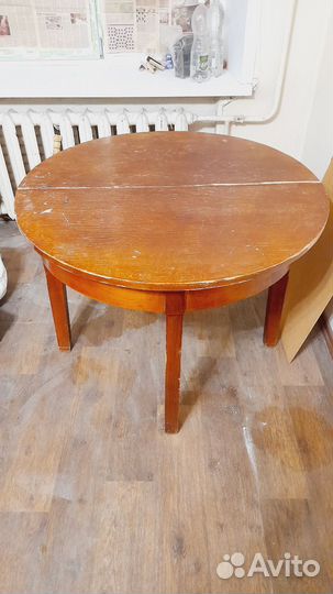 Стол времен СССР. Винтаж