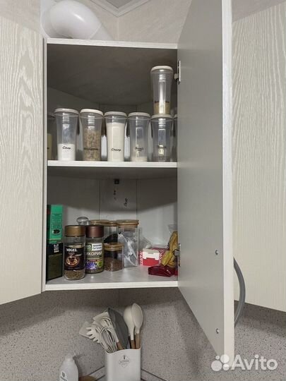 Кухонный гарнитур угловой