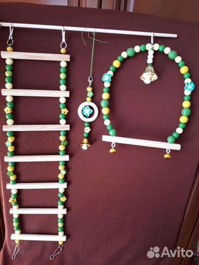 Игрушки для попугаев