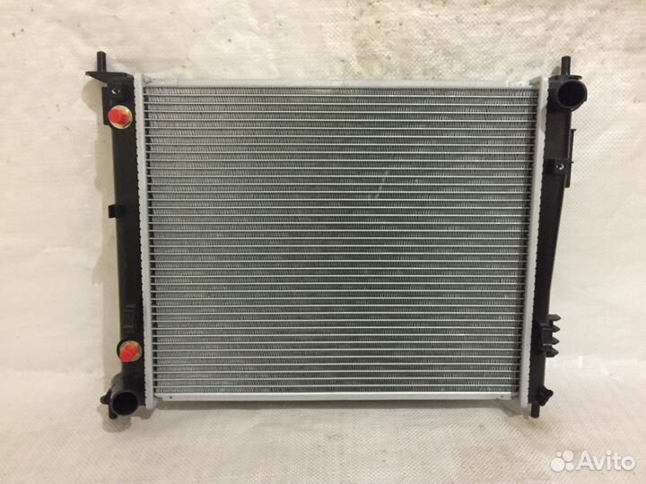 Радиатор Киа Сол