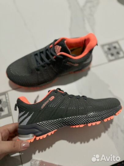 Кроссовки adidas neo