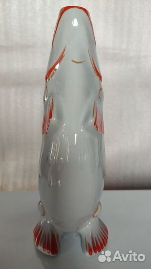 Фарфоровый графин 