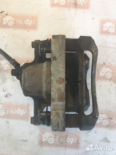 Суппорт передний левый Lexus Is250 2007