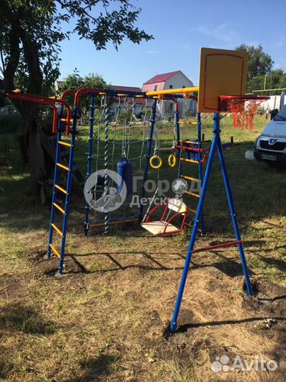 Уличный спортивный комплекс для участка