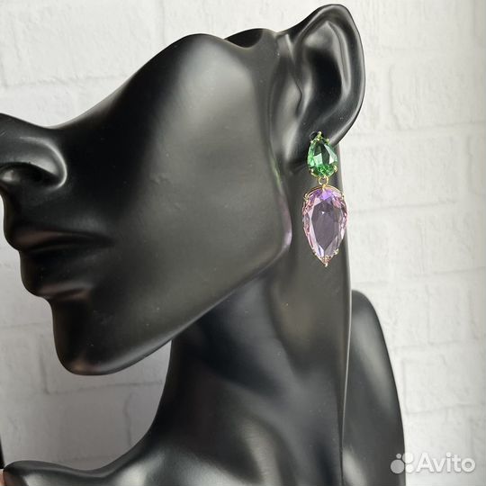 Серьги стильные