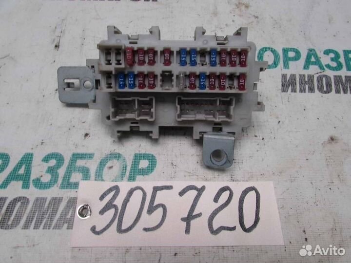 Блок предохранителей для Nissan Teana 1 2003-2008