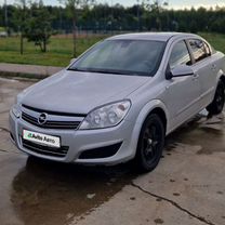 Opel Astra 1.6 MT, 2012, 185 000 км, с пробегом, цена 595 000 руб.